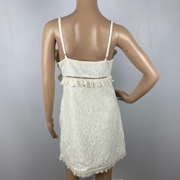 NEW NBD REVOLVE IVORY LACE MINI DRESS - Picture 8 of 9